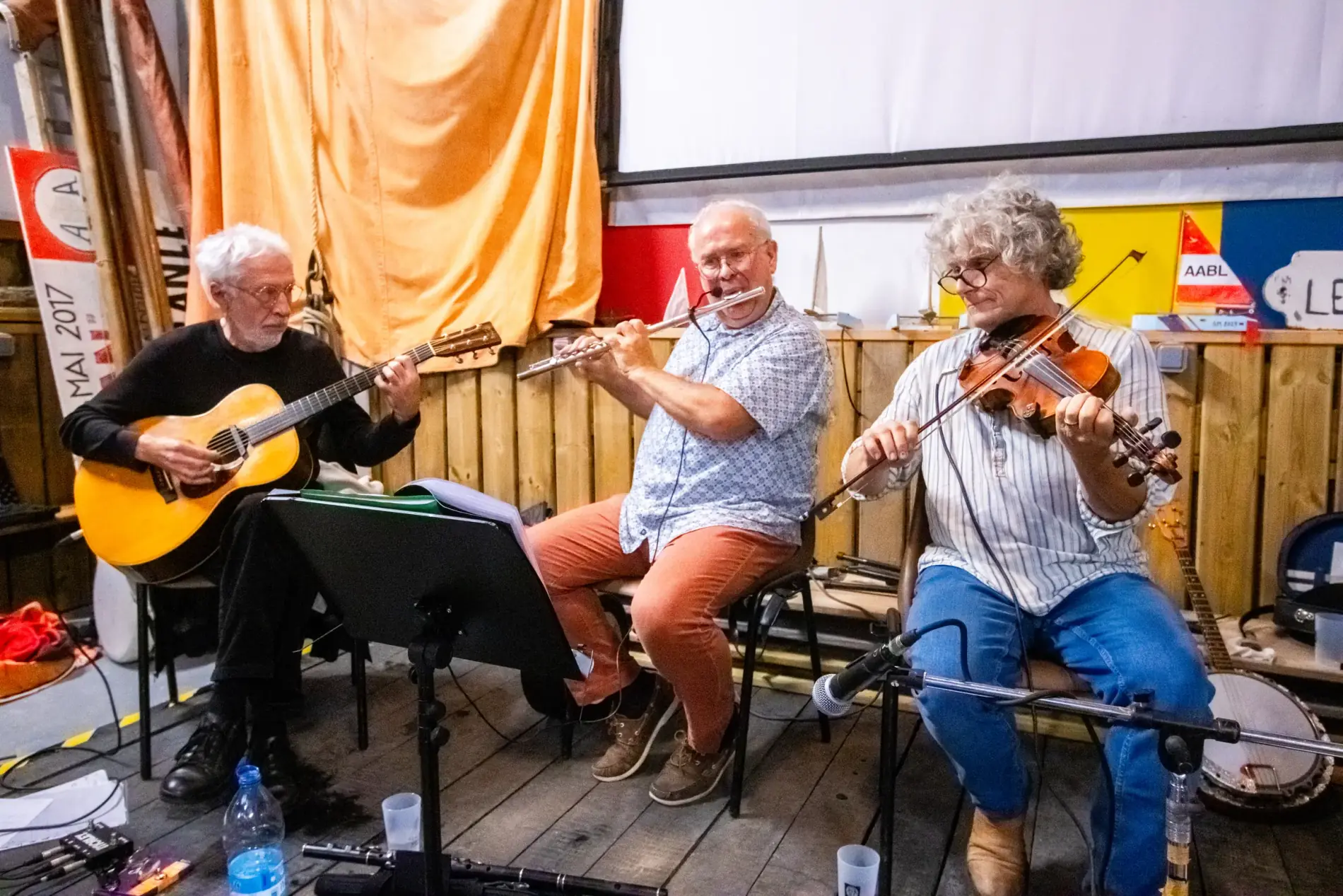 Le trio Déompda en concert de musique irlandaise à la cale de La Landriais